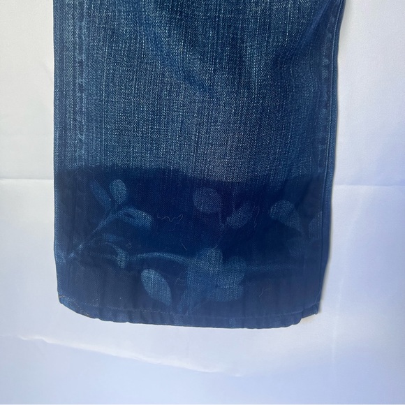 Earnest Sewn Jeans Size 38. Button fly. Floral Sun print on hem. - Picture 5 of 6